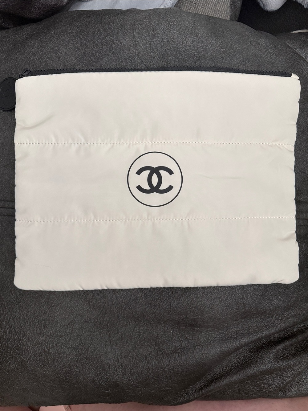 CHANEL Beaute Cream and Black Logo Quilted Pouch